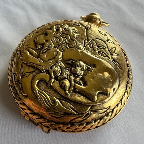 Vintage Max Factor Gold Tone Lion Beauty Mirror Compact - Picture 3 of 12